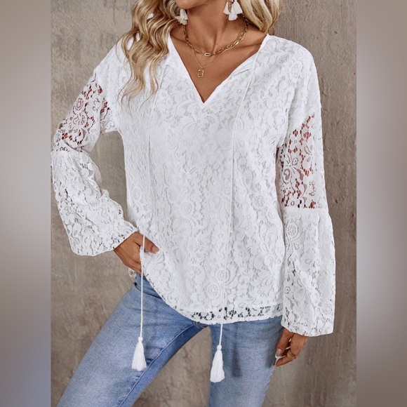 Cloud Dreaming White Lace Blouse Long Sleeve - Picture 2 of 5
